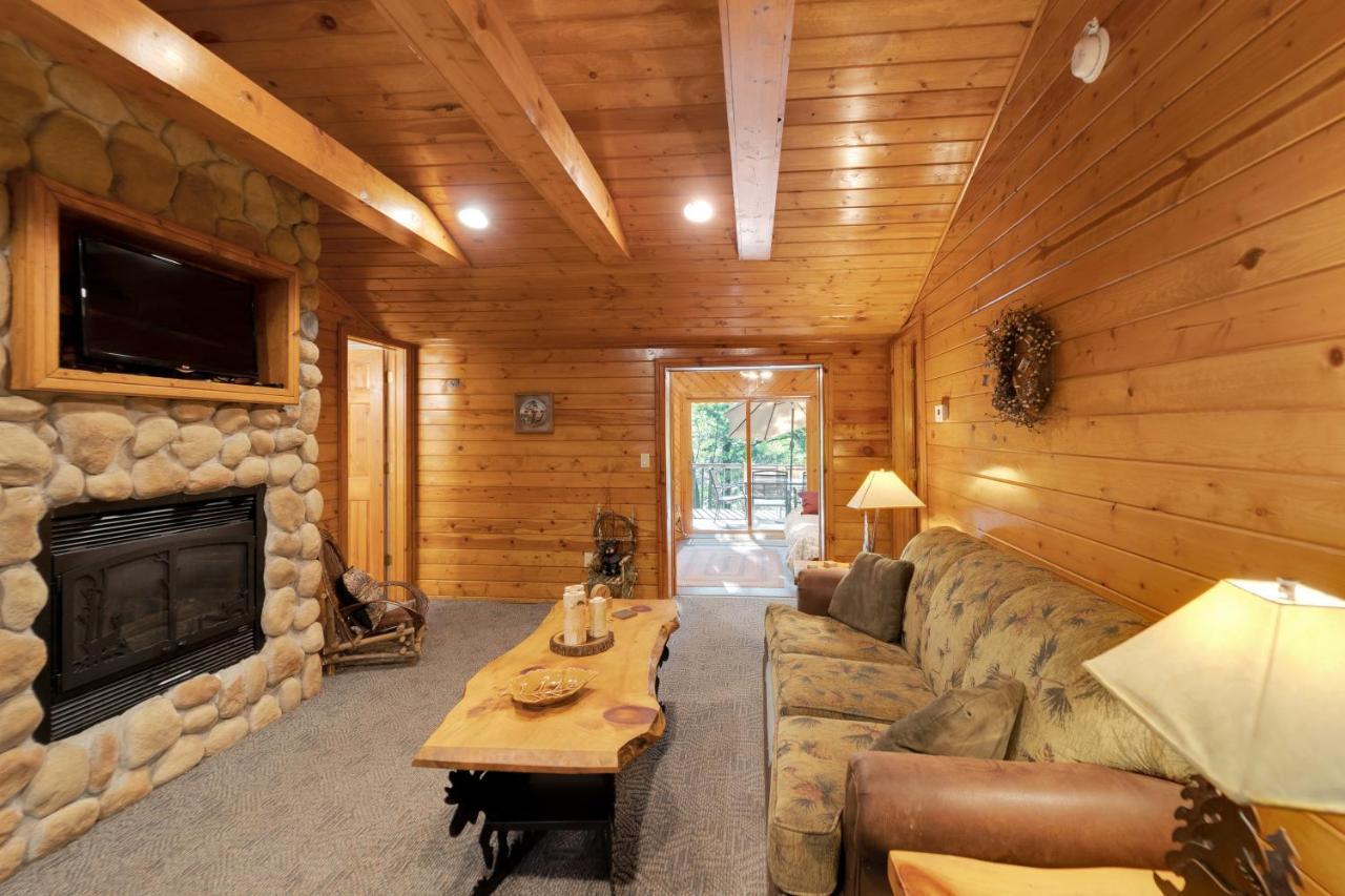 Yogi Bear'S Jellystone Park Camp-Resort Wisconsin Dells Lake Delton Exterior photo