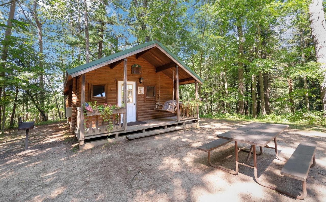Yogi Bear'S Jellystone Park Camp-Resort Wisconsin Dells Lake Delton Exterior photo
